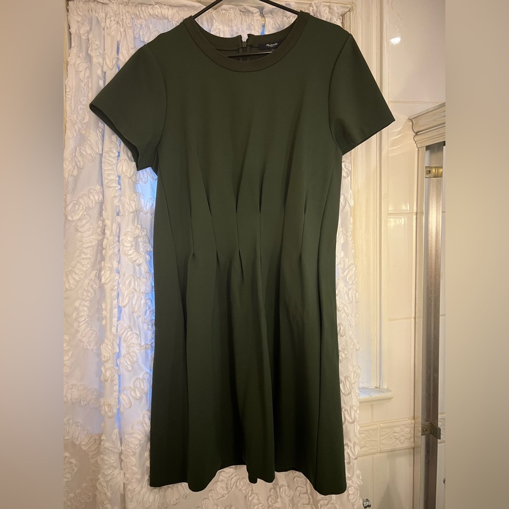 Madewell Green A-Line Midi Dress Short Sleeve Crew Neck